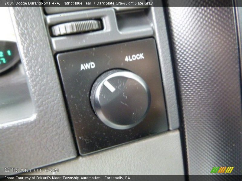Patriot Blue Pearl / Dark Slate Gray/Light Slate Gray 2006 Dodge Durango SXT 4x4