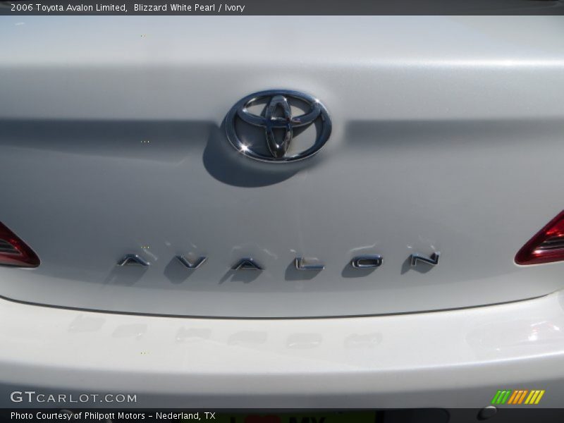 Blizzard White Pearl / Ivory 2006 Toyota Avalon Limited