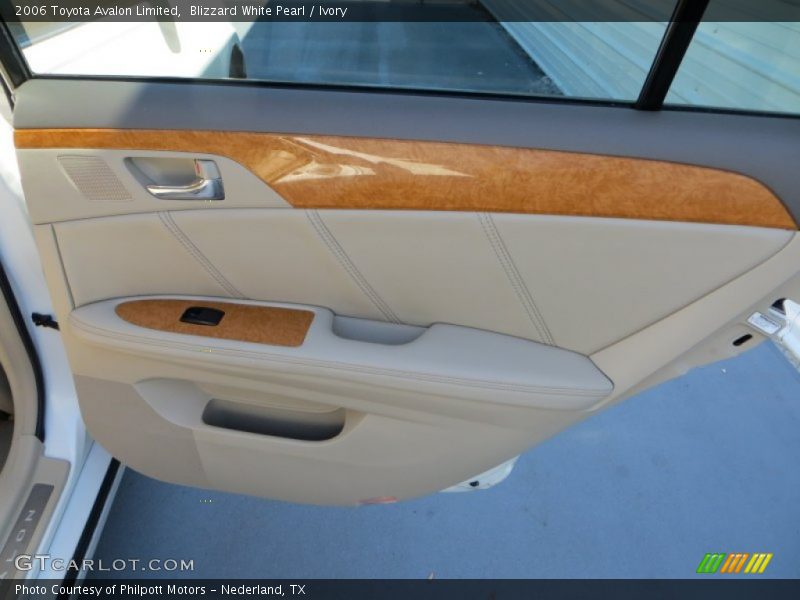 Blizzard White Pearl / Ivory 2006 Toyota Avalon Limited