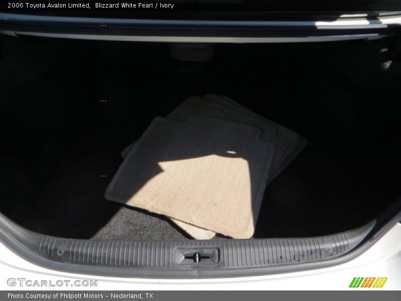Blizzard White Pearl / Ivory 2006 Toyota Avalon Limited