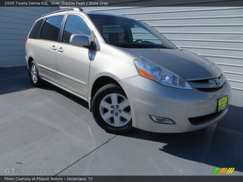 Silver Shadow Pearl / Stone Gray 2006 Toyota Sienna XLE