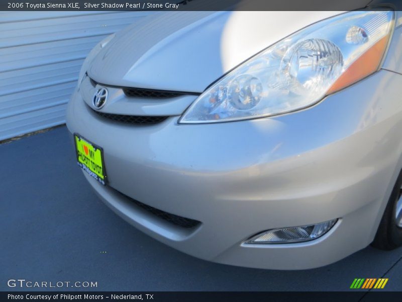 Silver Shadow Pearl / Stone Gray 2006 Toyota Sienna XLE