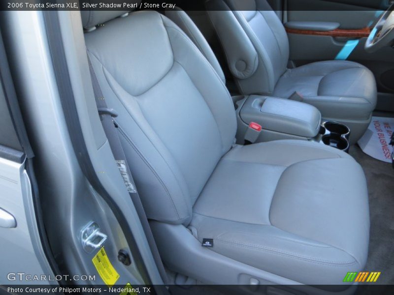 Silver Shadow Pearl / Stone Gray 2006 Toyota Sienna XLE