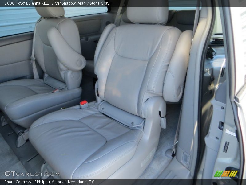 Silver Shadow Pearl / Stone Gray 2006 Toyota Sienna XLE