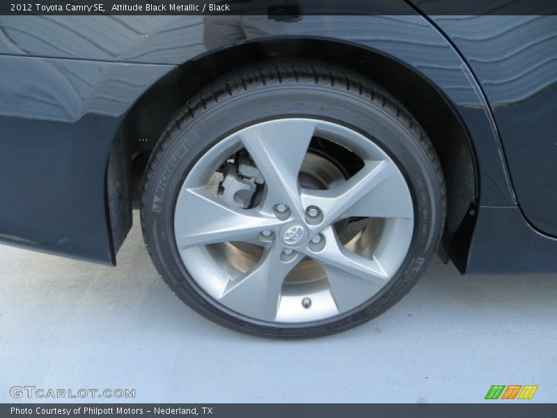 Attitude Black Metallic / Black 2012 Toyota Camry SE