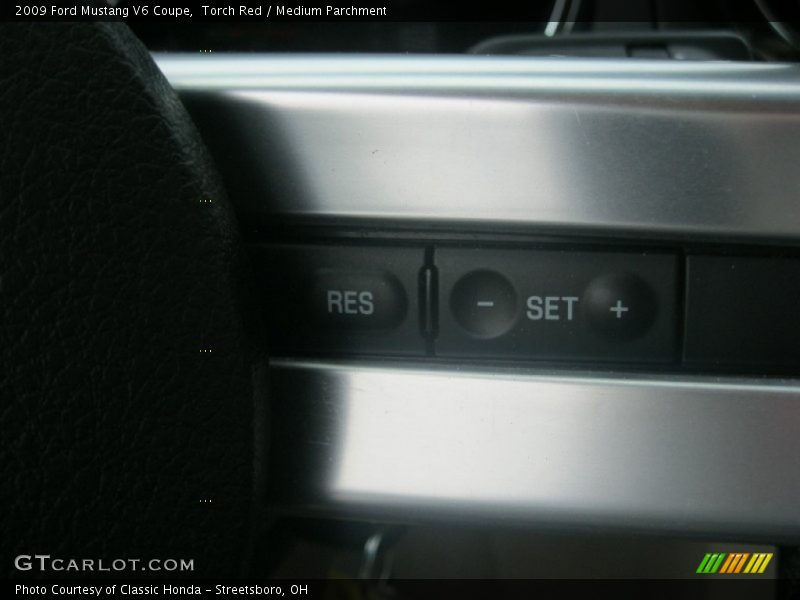 Torch Red / Medium Parchment 2009 Ford Mustang V6 Coupe