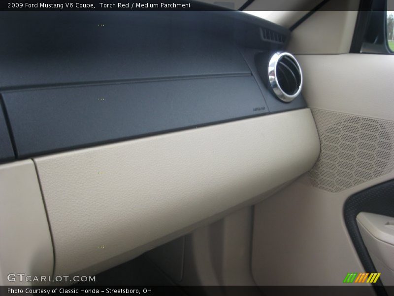 Torch Red / Medium Parchment 2009 Ford Mustang V6 Coupe