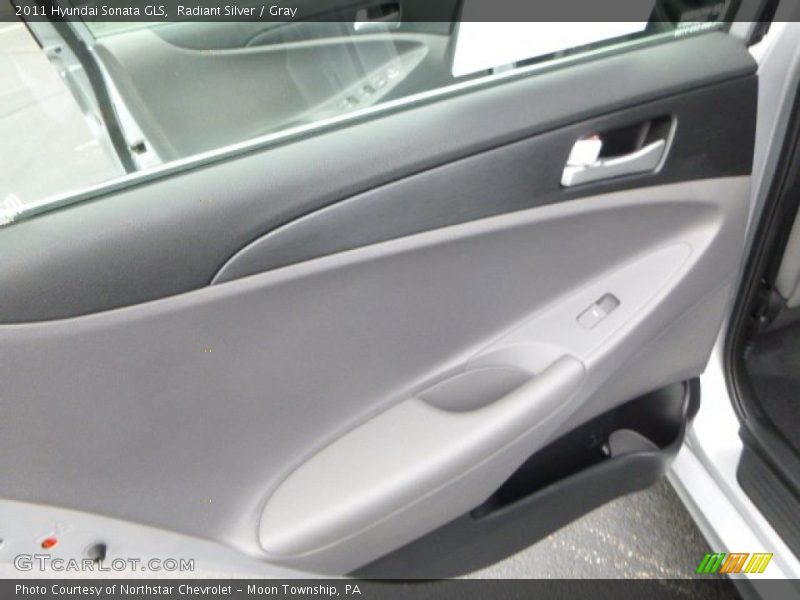 Radiant Silver / Gray 2011 Hyundai Sonata GLS