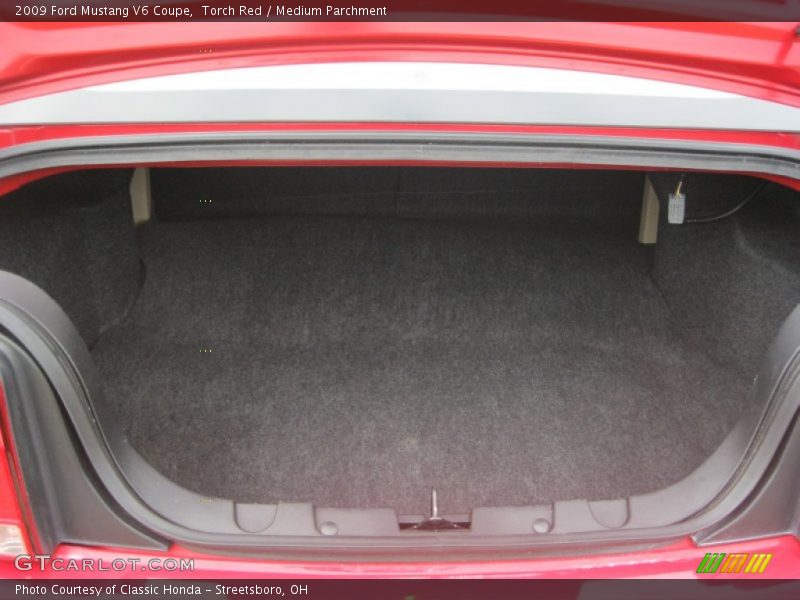 Torch Red / Medium Parchment 2009 Ford Mustang V6 Coupe