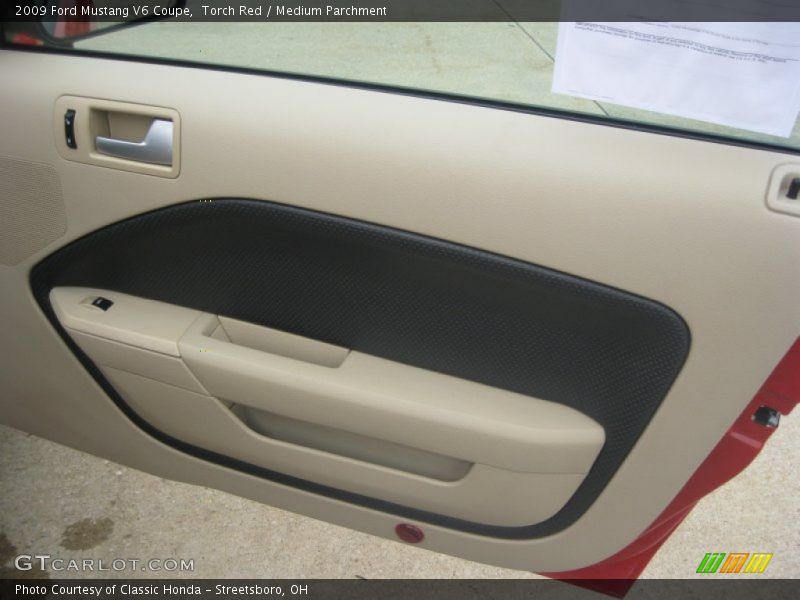 Torch Red / Medium Parchment 2009 Ford Mustang V6 Coupe