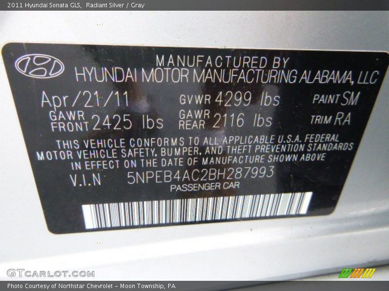 Radiant Silver / Gray 2011 Hyundai Sonata GLS