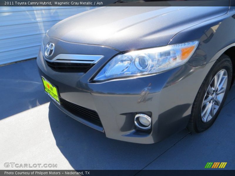 Magnetic Gray Metallic / Ash 2011 Toyota Camry Hybrid