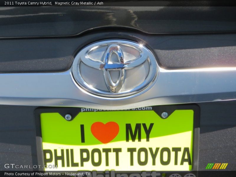 Magnetic Gray Metallic / Ash 2011 Toyota Camry Hybrid