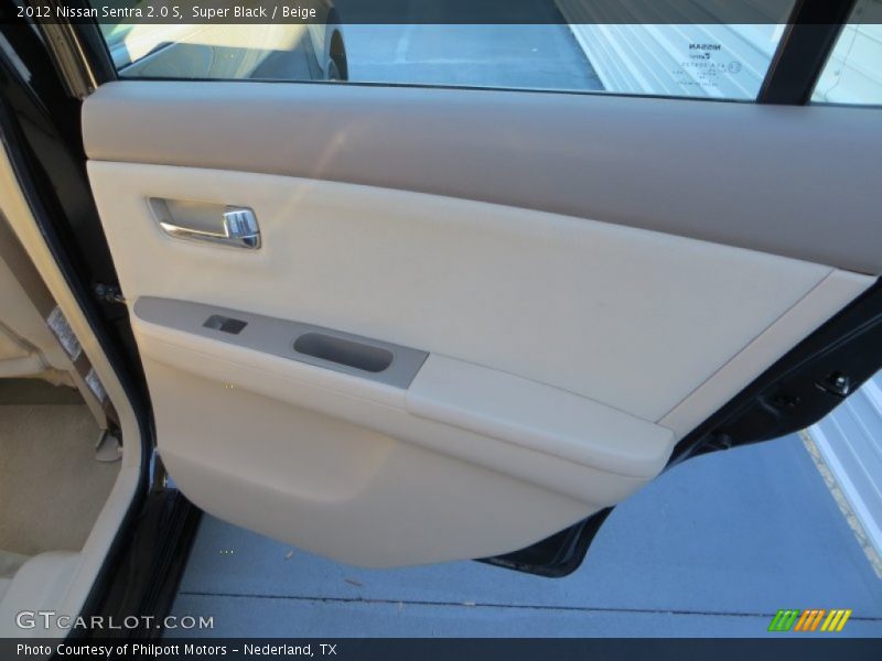 Super Black / Beige 2012 Nissan Sentra 2.0 S