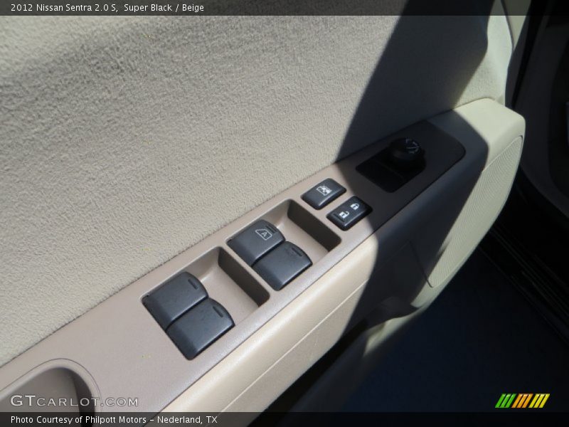 Super Black / Beige 2012 Nissan Sentra 2.0 S