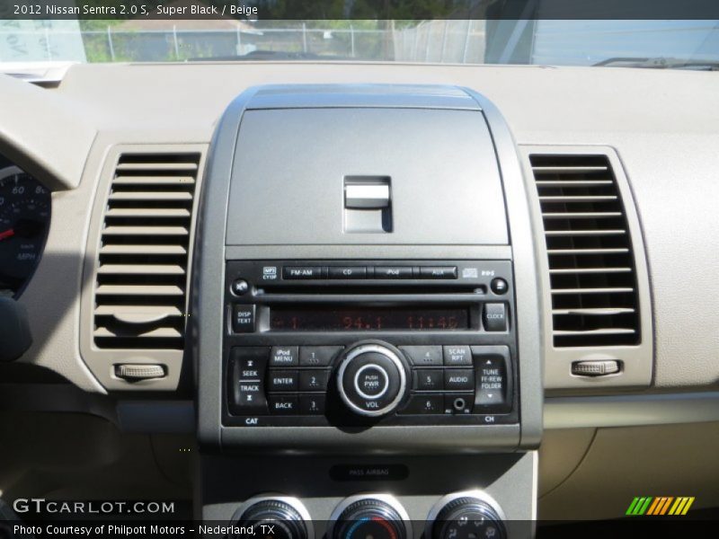 Super Black / Beige 2012 Nissan Sentra 2.0 S