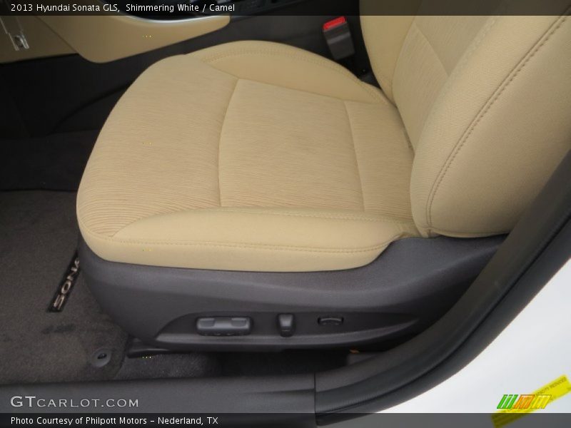 Shimmering White / Camel 2013 Hyundai Sonata GLS