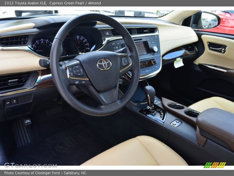 Cypress Green Pearl / Almond 2013 Toyota Avalon XLE