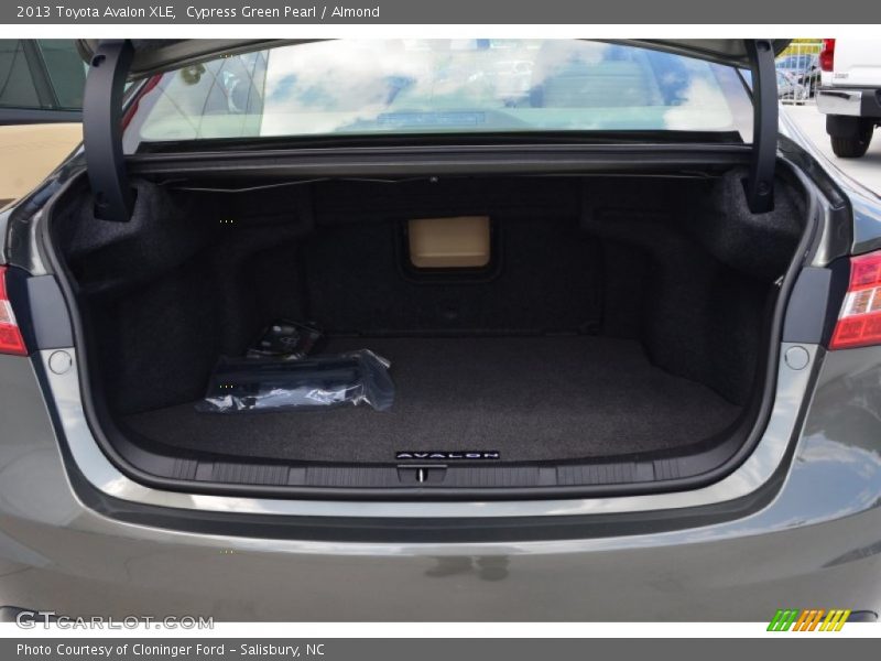 Cypress Green Pearl / Almond 2013 Toyota Avalon XLE