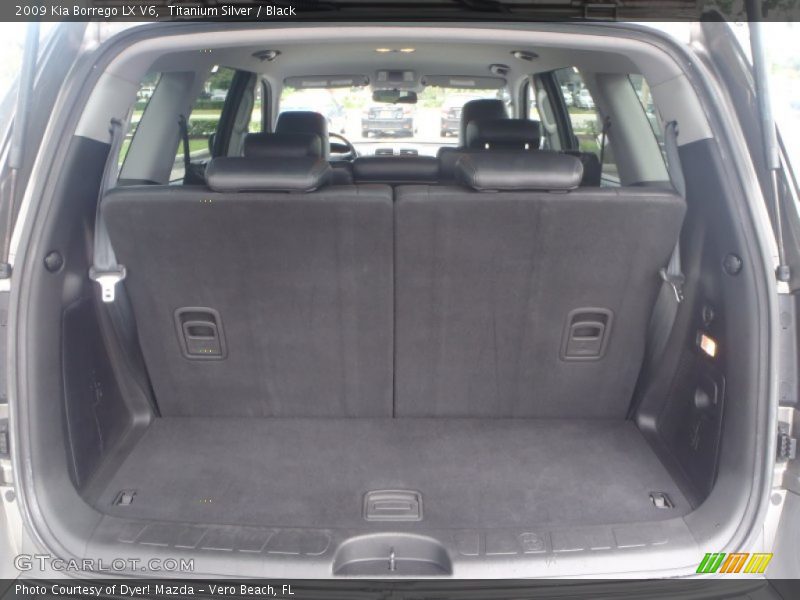 Titanium Silver / Black 2009 Kia Borrego LX V6