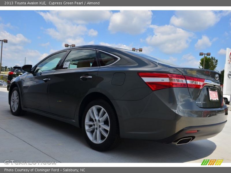 Cypress Green Pearl / Almond 2013 Toyota Avalon XLE