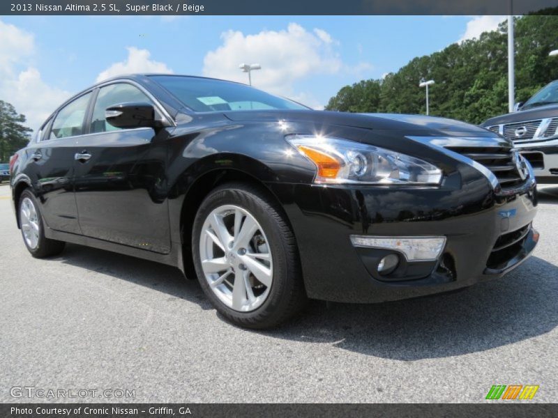 Super Black / Beige 2013 Nissan Altima 2.5 SL