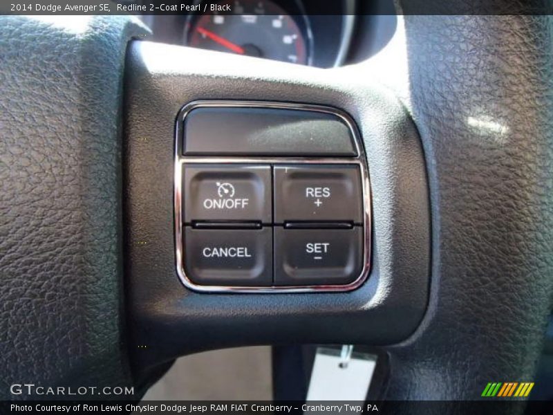Redline 2-Coat Pearl / Black 2014 Dodge Avenger SE
