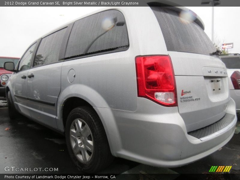 Bright Silver Metallic / Black/Light Graystone 2012 Dodge Grand Caravan SE