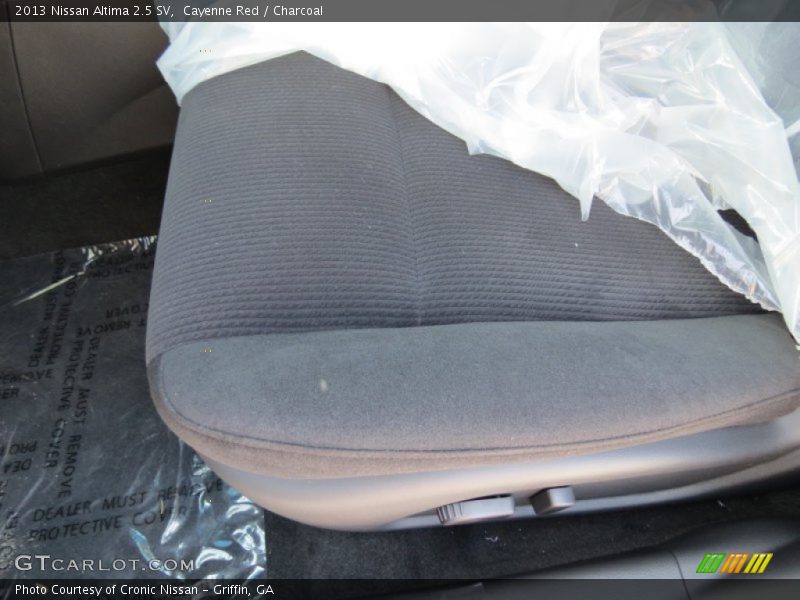 Cayenne Red / Charcoal 2013 Nissan Altima 2.5 SV