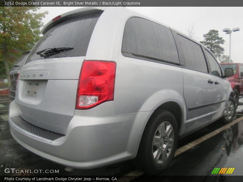 Bright Silver Metallic / Black/Light Graystone 2012 Dodge Grand Caravan SE