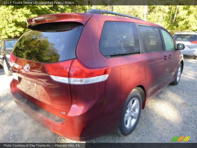 Salsa Red Pearl / Bisque 2014 Toyota Sienna LE