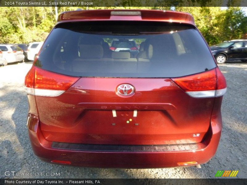 Salsa Red Pearl / Bisque 2014 Toyota Sienna LE