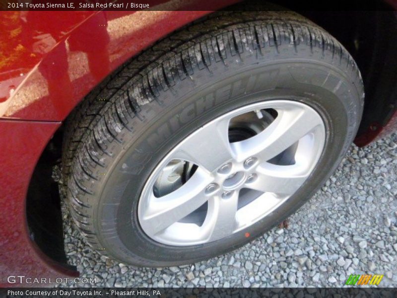 Salsa Red Pearl / Bisque 2014 Toyota Sienna LE