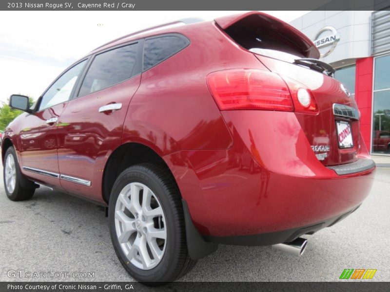 Cayenne Red / Gray 2013 Nissan Rogue SV