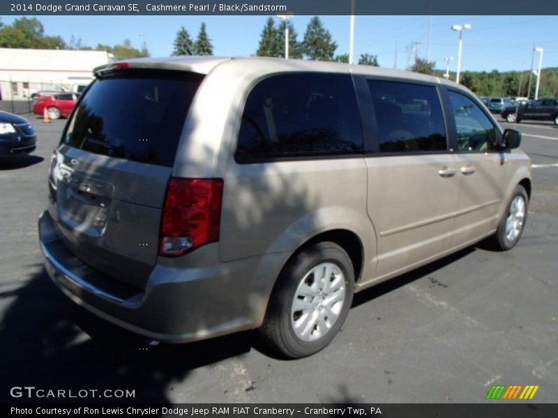 Cashmere Pearl / Black/Sandstorm 2014 Dodge Grand Caravan SE