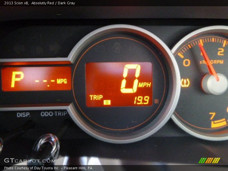 Absolutly Red / Dark Gray 2013 Scion xB