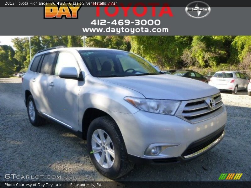 Classic Silver Metallic / Ash 2013 Toyota Highlander V6 4WD