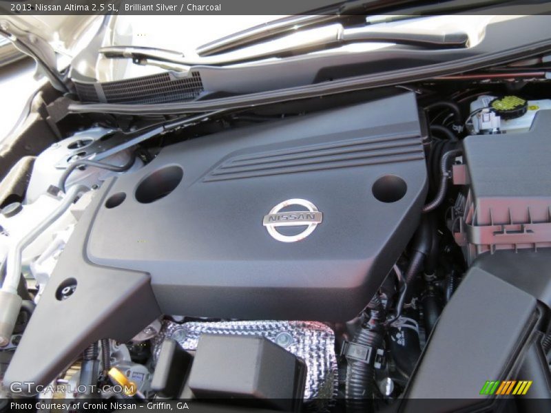 Brilliant Silver / Charcoal 2013 Nissan Altima 2.5 SL
