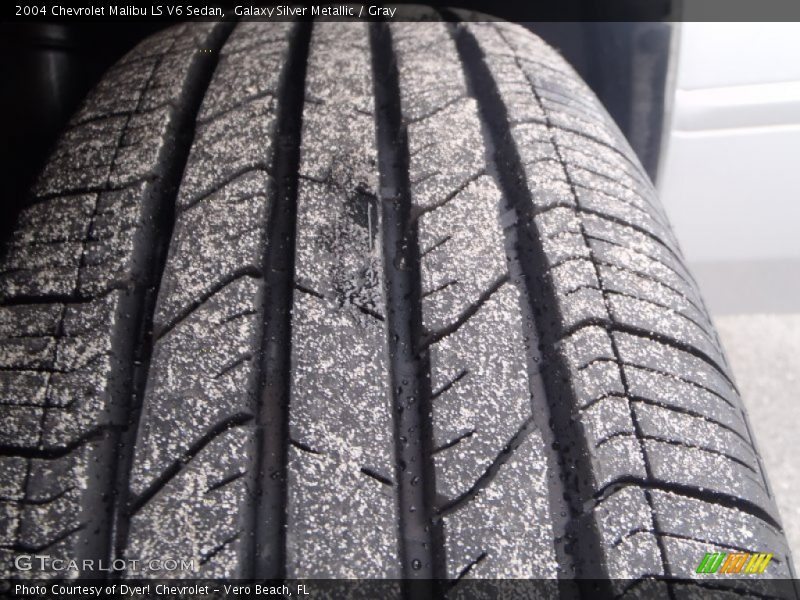 Galaxy Silver Metallic / Gray 2004 Chevrolet Malibu LS V6 Sedan