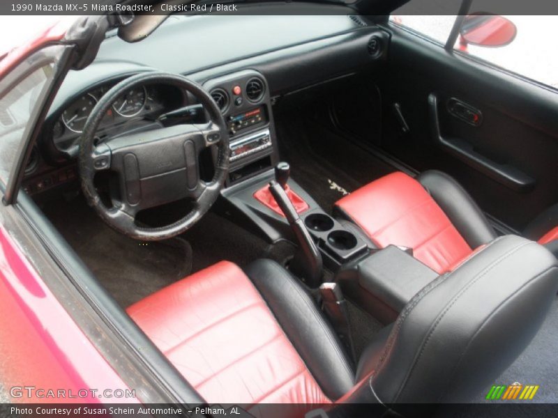 Classic Red / Black 1990 Mazda MX-5 Miata Roadster
