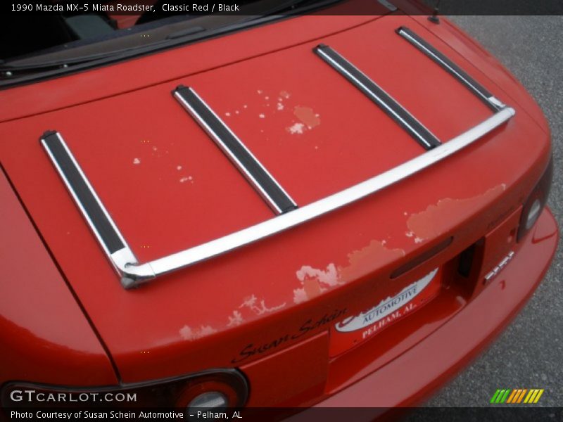 Classic Red / Black 1990 Mazda MX-5 Miata Roadster
