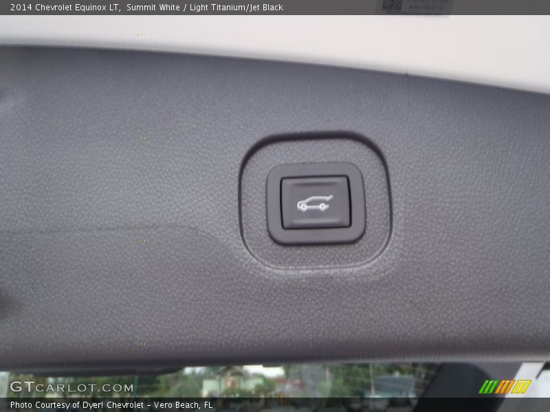 Summit White / Light Titanium/Jet Black 2014 Chevrolet Equinox LT