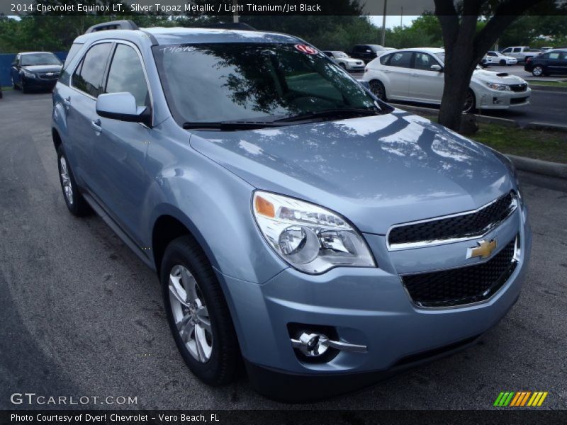 Front 3/4 View of 2014 Equinox LT