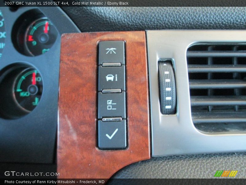 Gold Mist Metallic / Ebony Black 2007 GMC Yukon XL 1500 SLT 4x4