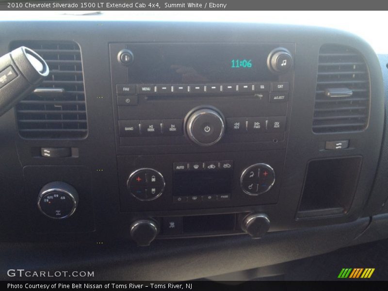 Summit White / Ebony 2010 Chevrolet Silverado 1500 LT Extended Cab 4x4