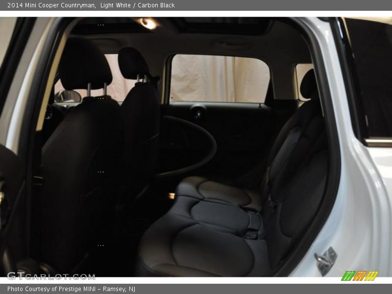 Light White / Carbon Black 2014 Mini Cooper Countryman
