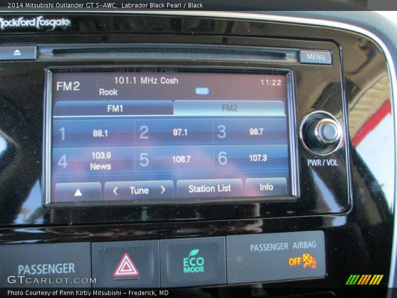 Audio System of 2014 Outlander GT S-AWC