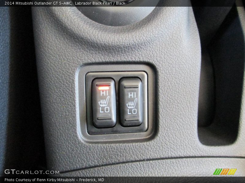 Labrador Black Pearl / Black 2014 Mitsubishi Outlander GT S-AWC