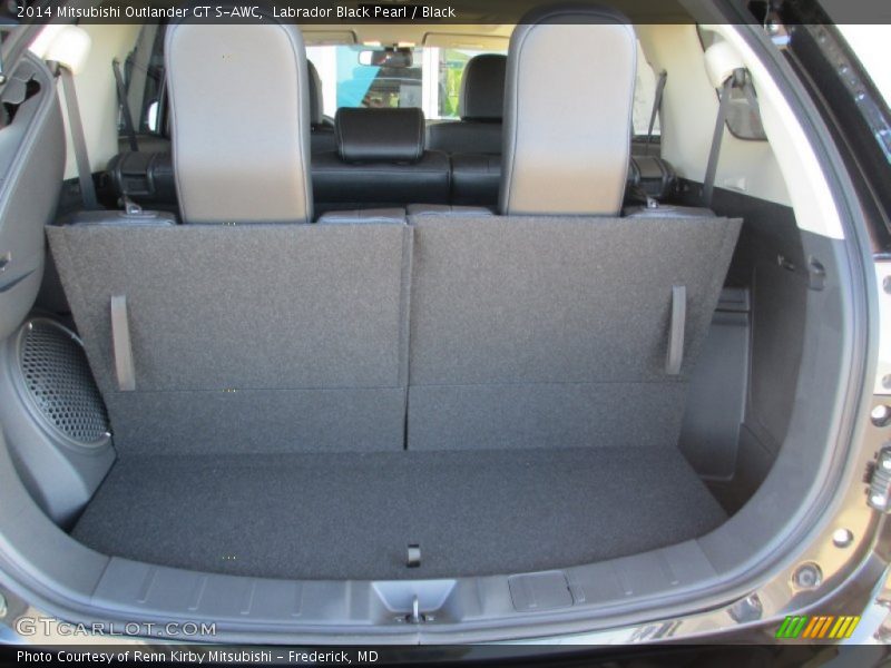  2014 Outlander GT S-AWC Trunk