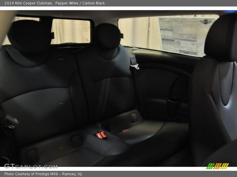 Pepper White / Carbon Black 2014 Mini Cooper Clubman